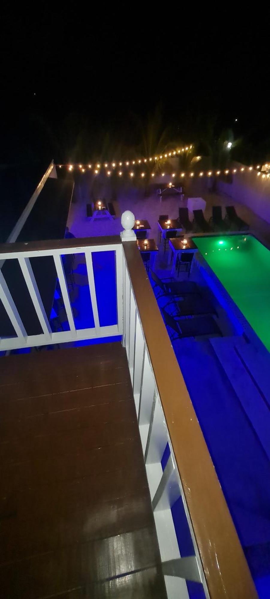 Bell At The Airport Suites Adults Only - Free Airport Transportation Nassau Zewnętrze zdjęcie